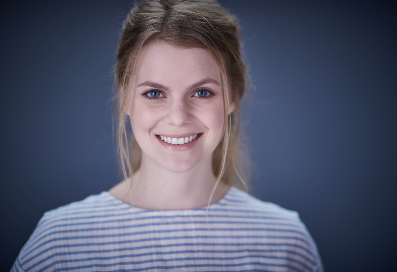 Schauspielerin Lilian Jane Gartner CONACTOR Schauspielgentur Wien